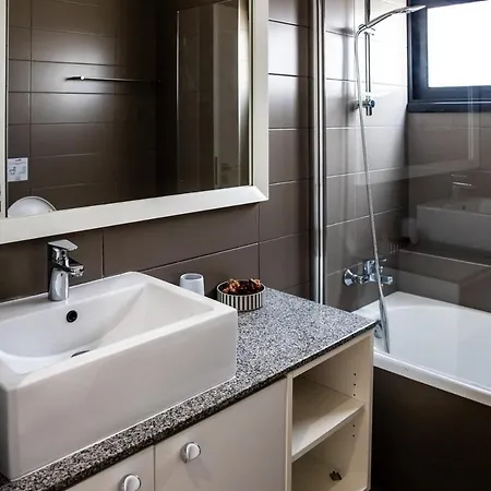 Maison Noire By Staycom Apartman Strovolos